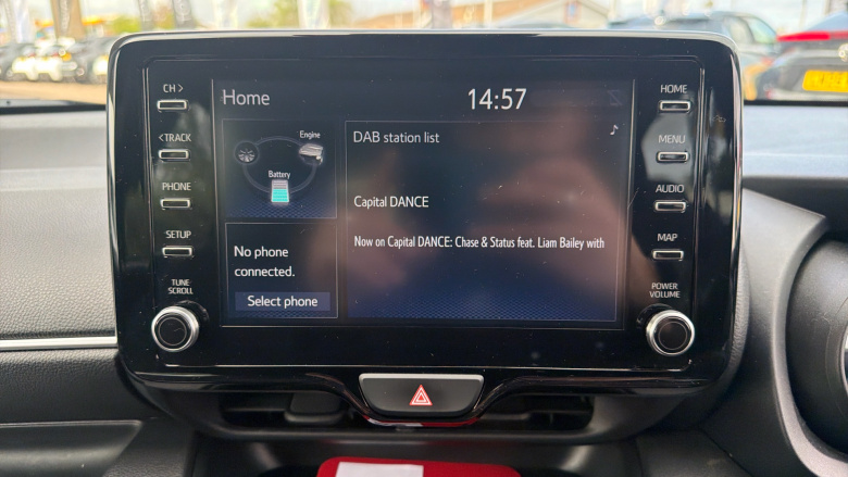 Toyota Yaris 1.5 Hybrid Design 5dr CVT Hybrid Hatchback